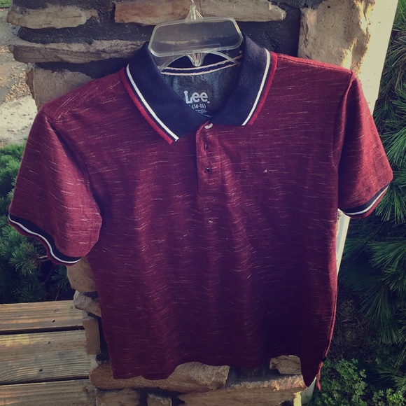 A red and navy lee polo - Picture 1 of 4
